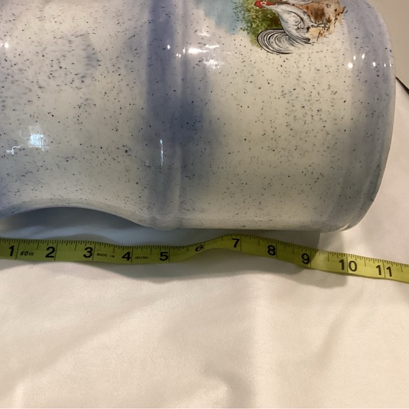 Country Farmhouse Pitcher Milk Crock Tea Water Pitcher Stoneware Blue/White - Picture 8 of 9